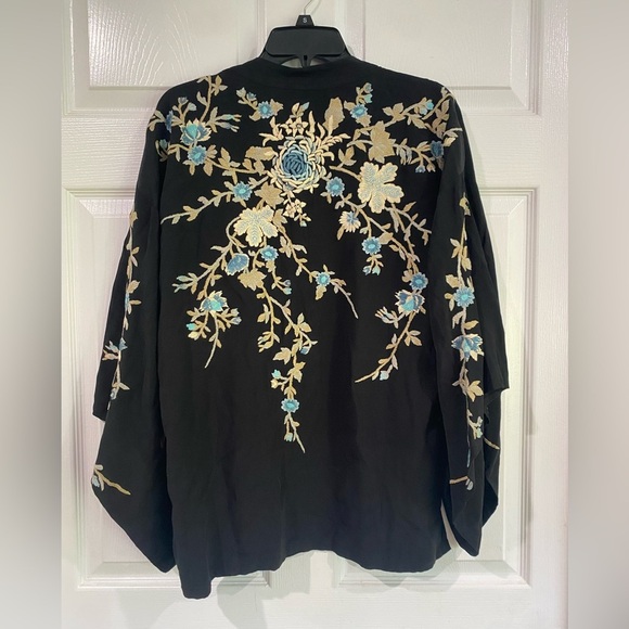 Talitha Kimono 3/4 Sleeve Silk Embroidered Floral Black Small Western Indian - Picture 11 of 15